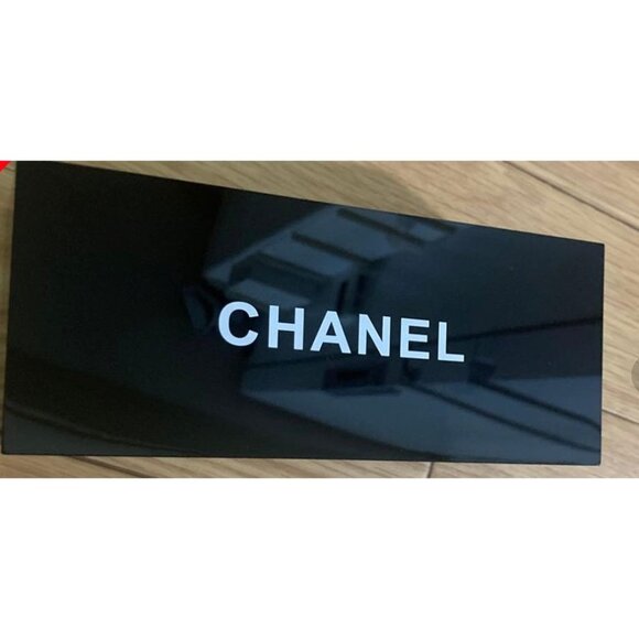 Chanel Black 3-Compartment Glossy Organizer Box For Makeup Brushes/Pens - Picture 2 of 5